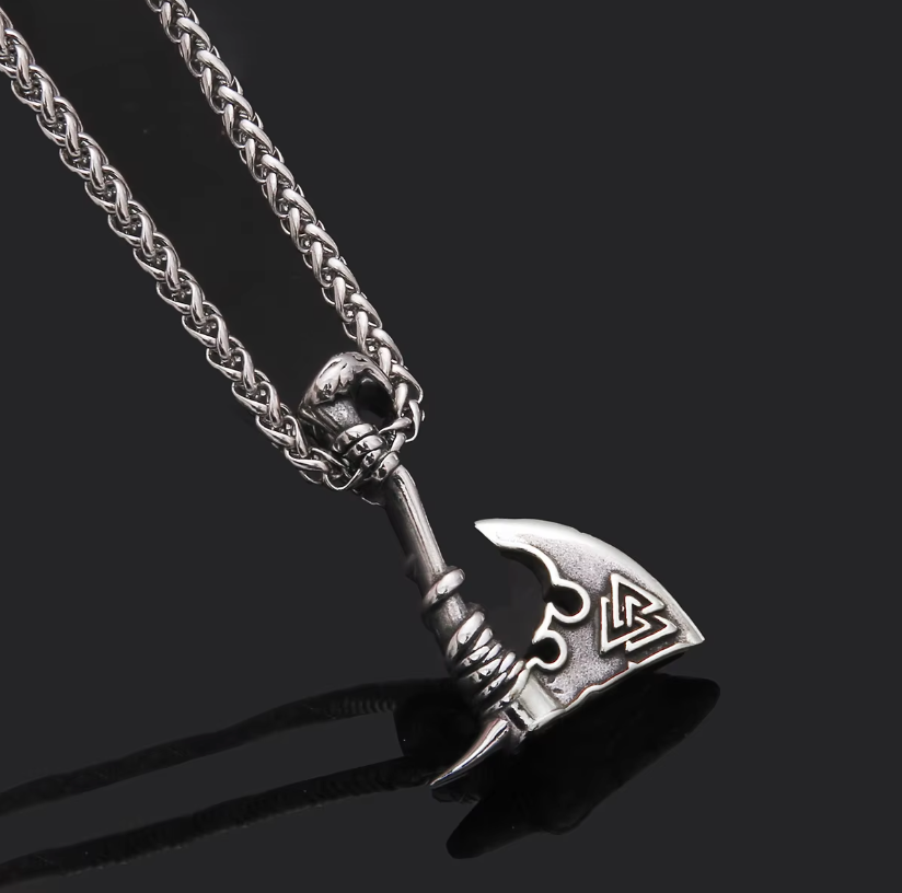 The Leviar Axe - THE STERLING FORGE