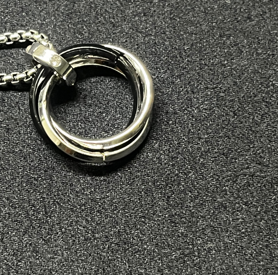 Interlocking Rings Pendant