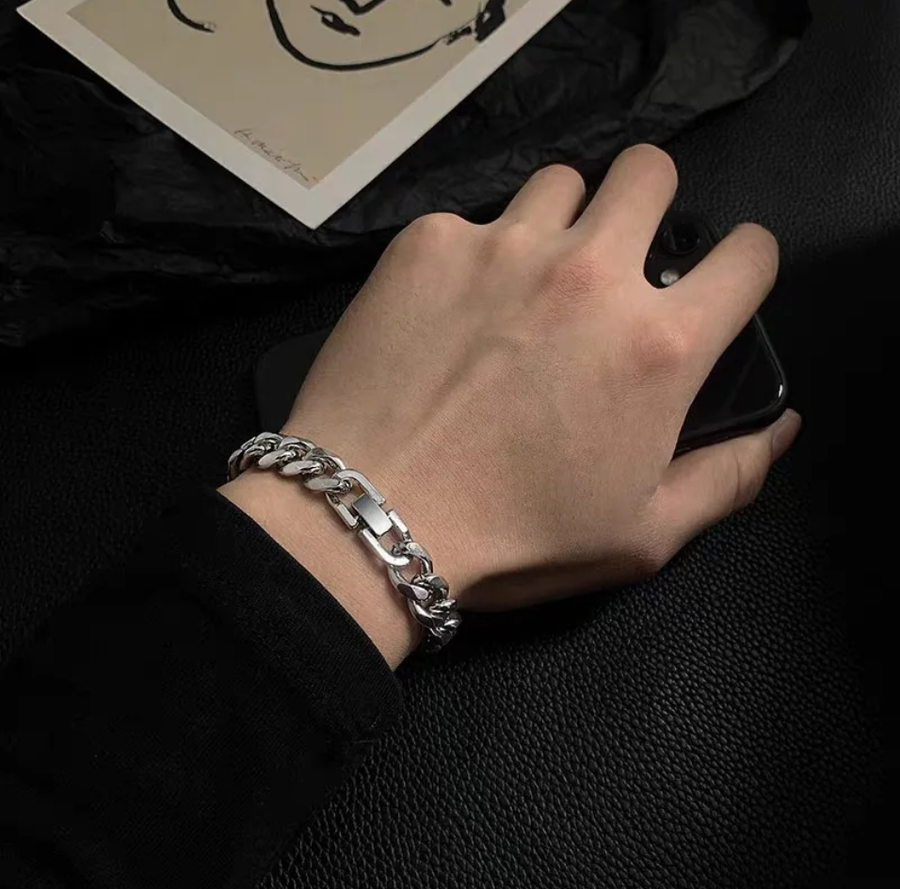 The Silverlink Bracelet