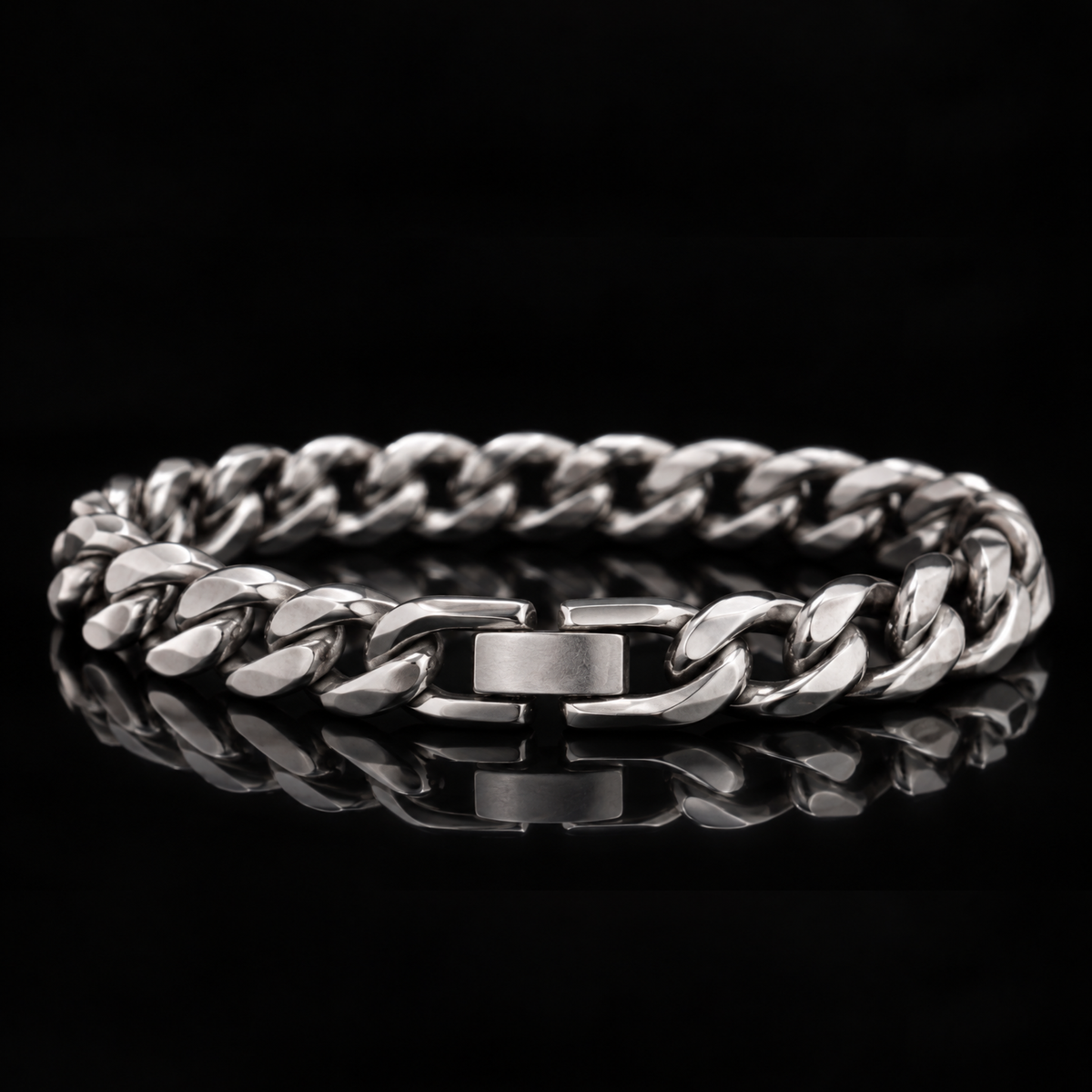 The Silverlink Bracelet