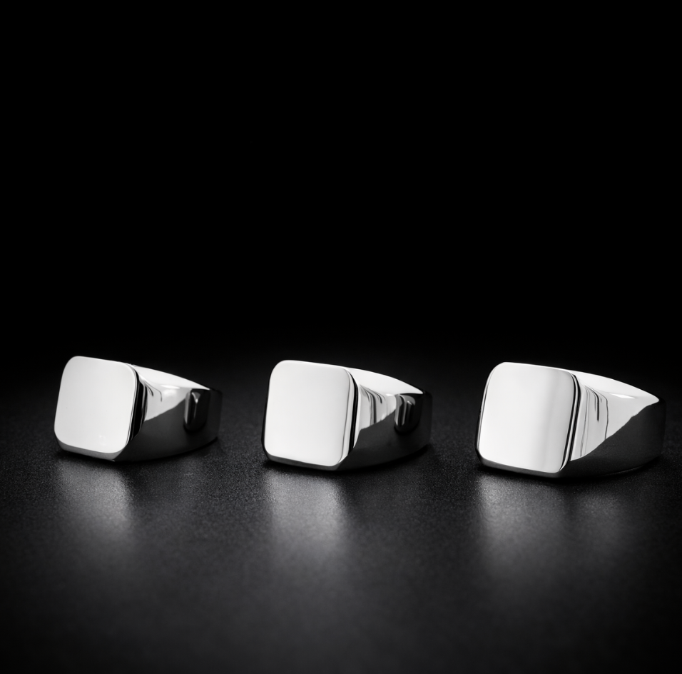 Smooth square top Ring