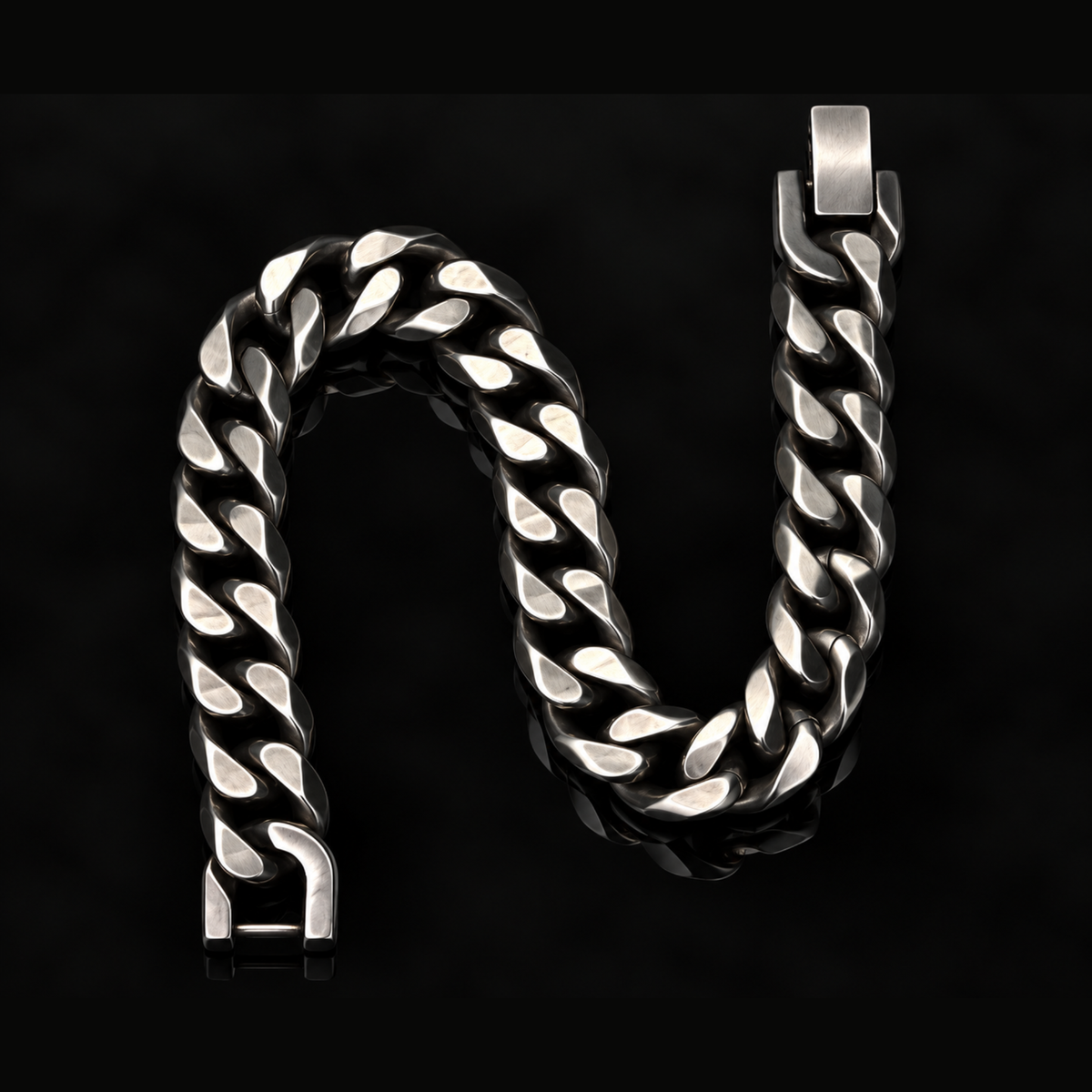 The Blacklink Bracelet (19 cm)