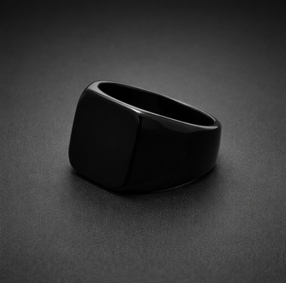 Smooth square top Ring